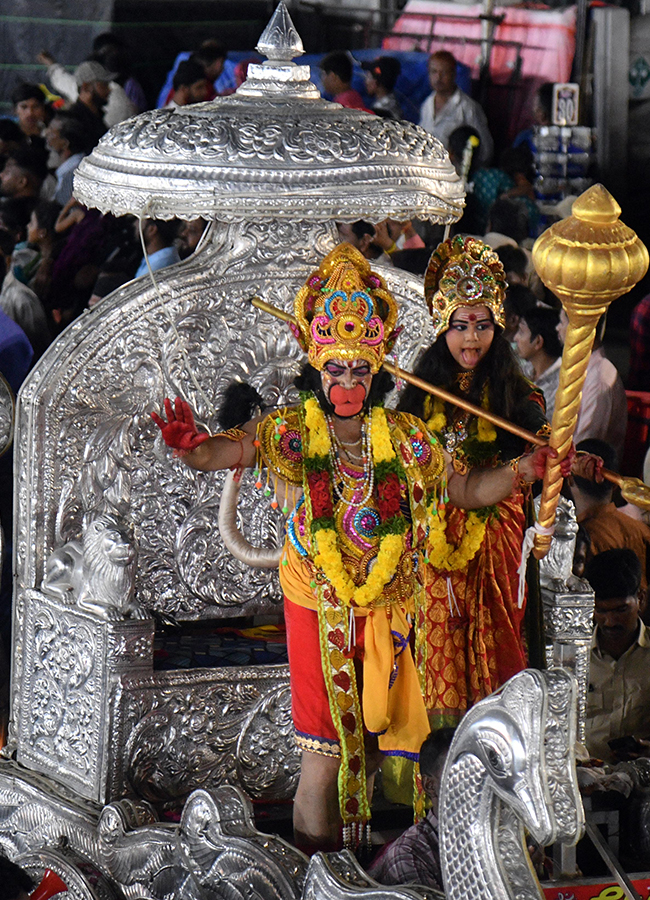 Hyderabad : Lal Darwaza Bonalu 2026 HD Photos37