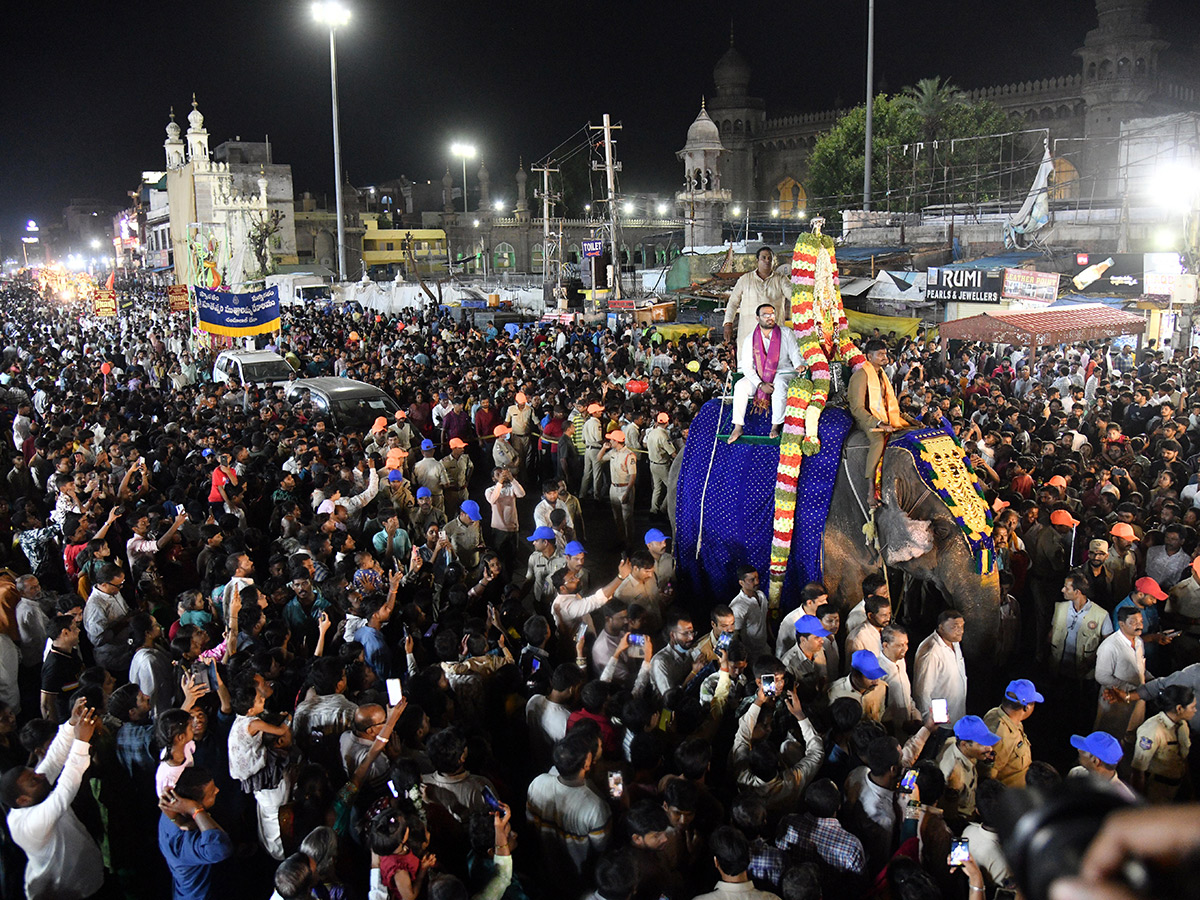Hyderabad : Lal Darwaza Bonalu 2026 HD Photos41