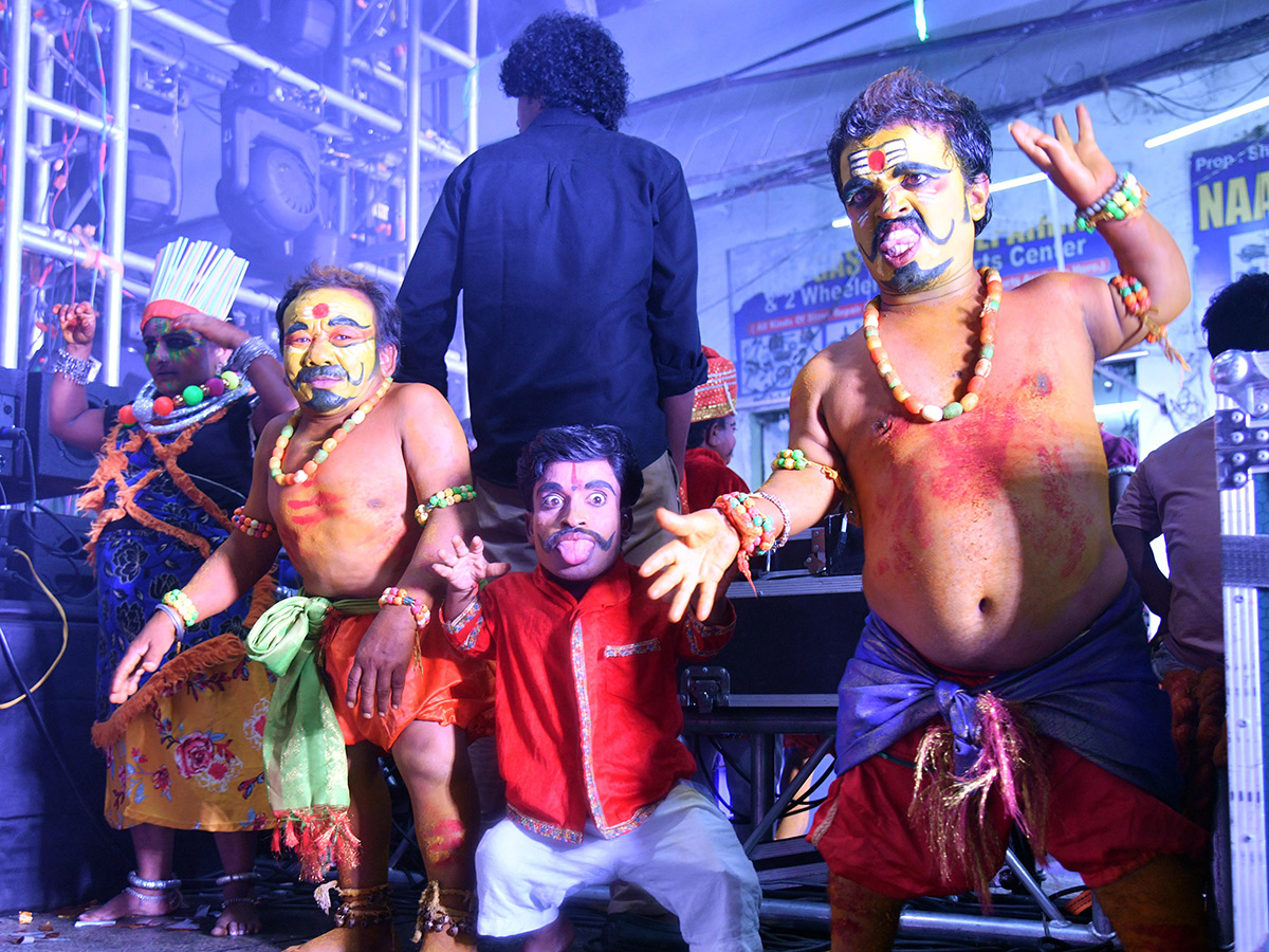 Hyderabad : Lal Darwaza Bonalu 2026 HD Photos44