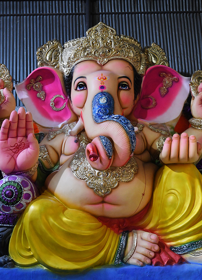 Ganesh Chaturthi 2026 Celebrations Begins in Hyderabad17