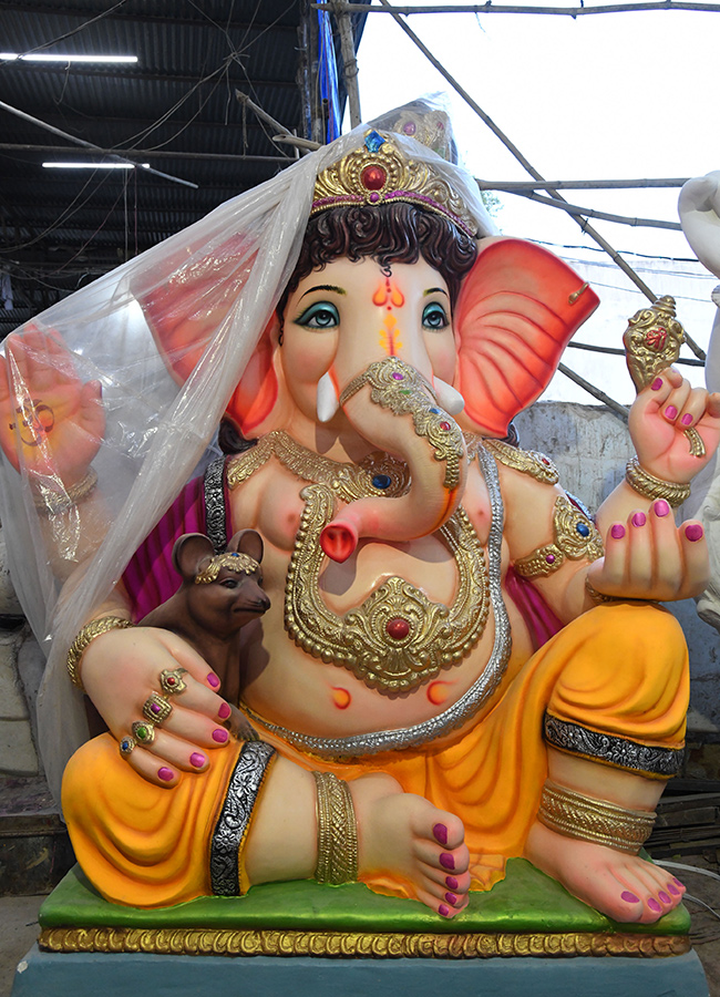 Ganesh Chaturthi 2026 Celebrations Begins in Hyderabad25