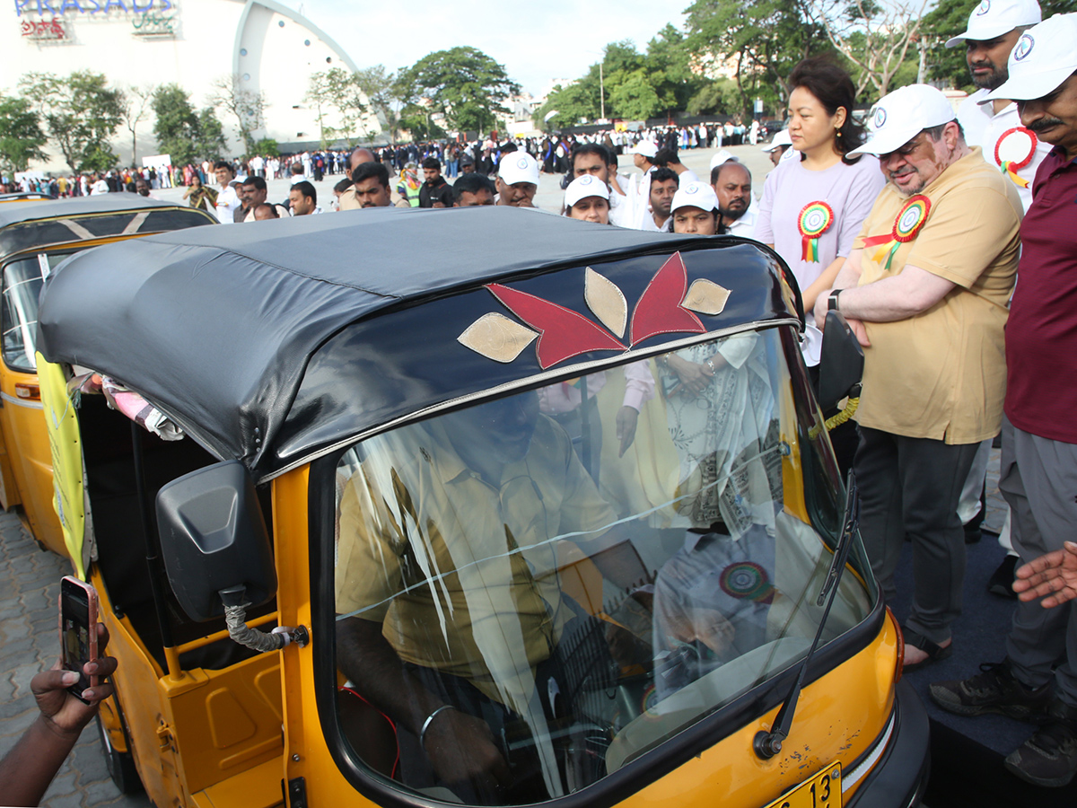 Huge AIDS Awareness Rally in Hyderabad17