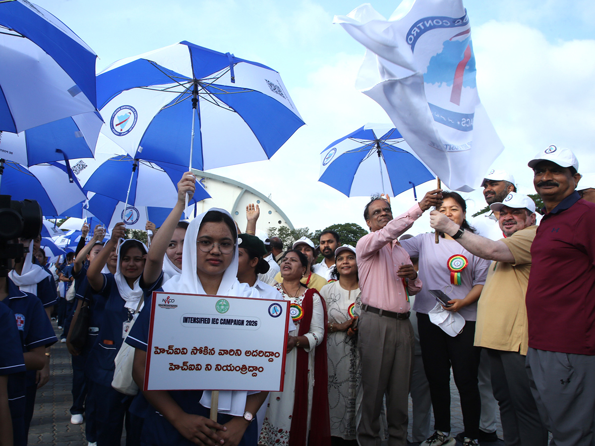 Huge AIDS Awareness Rally in Hyderabad18