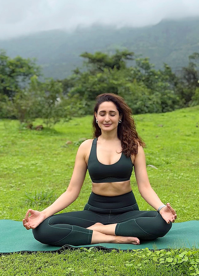 Tollywood Heroine Yoga Amidst Nature Serenity Photos4