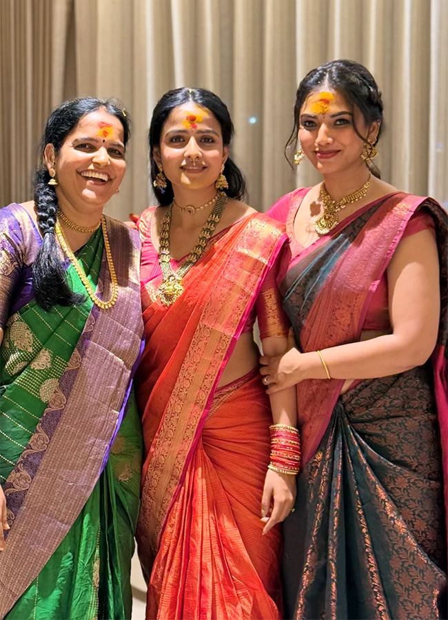 Vaishnavi Chaitanya Bonalu 2026 Celebrations With Family Viral Photos11
