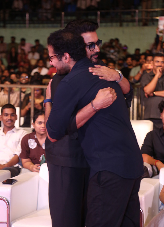 Vishwanath and Sons Movie Pre Release Event HD Photos28