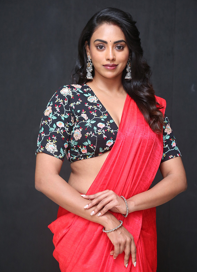 Actress Kamakshi Bhaskarla Exclusive Interview HD Photos14