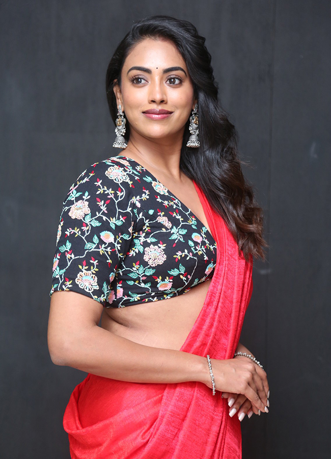 Actress Kamakshi Bhaskarla Exclusive Interview HD Photos16
