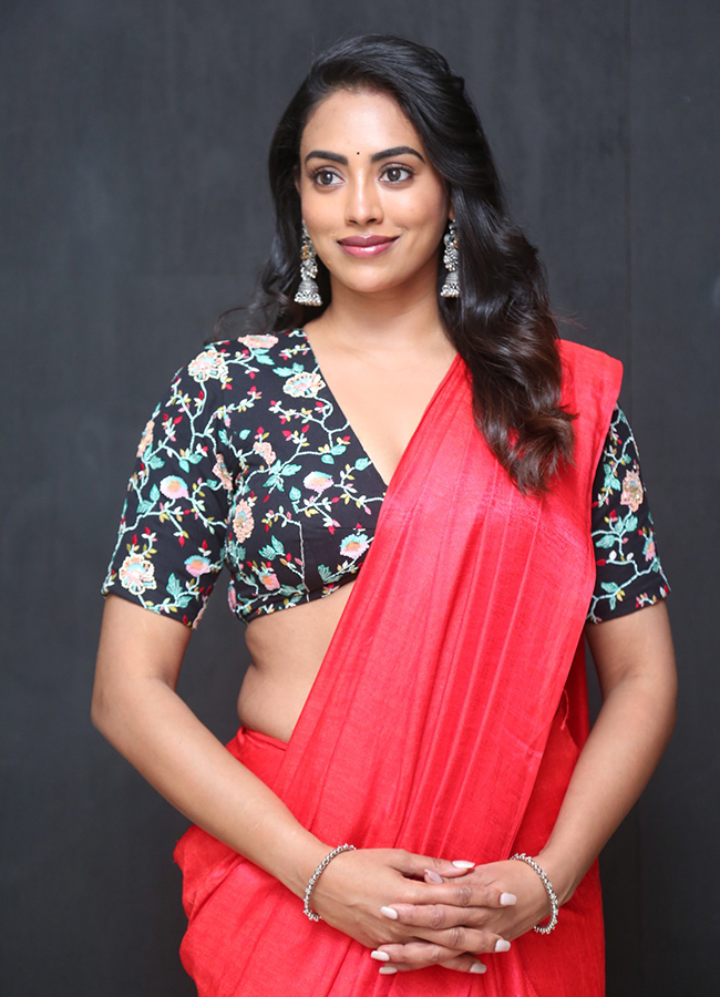 Actress Kamakshi Bhaskarla Exclusive Interview HD Photos20