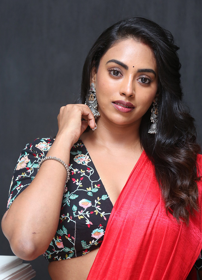 Actress Kamakshi Bhaskarla Exclusive Interview HD Photos21