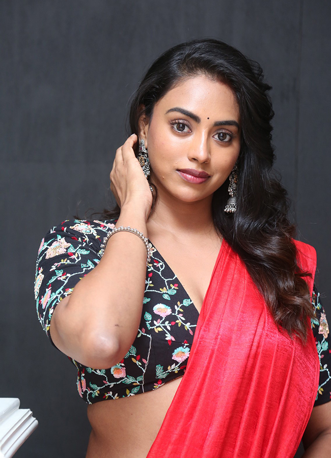 Actress Kamakshi Bhaskarla Exclusive Interview HD Photos23