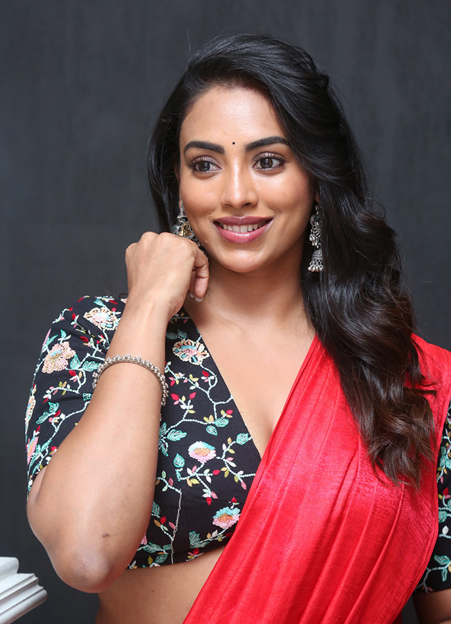 Actress Kamakshi Bhaskarla Exclusive Interview HD Photos25