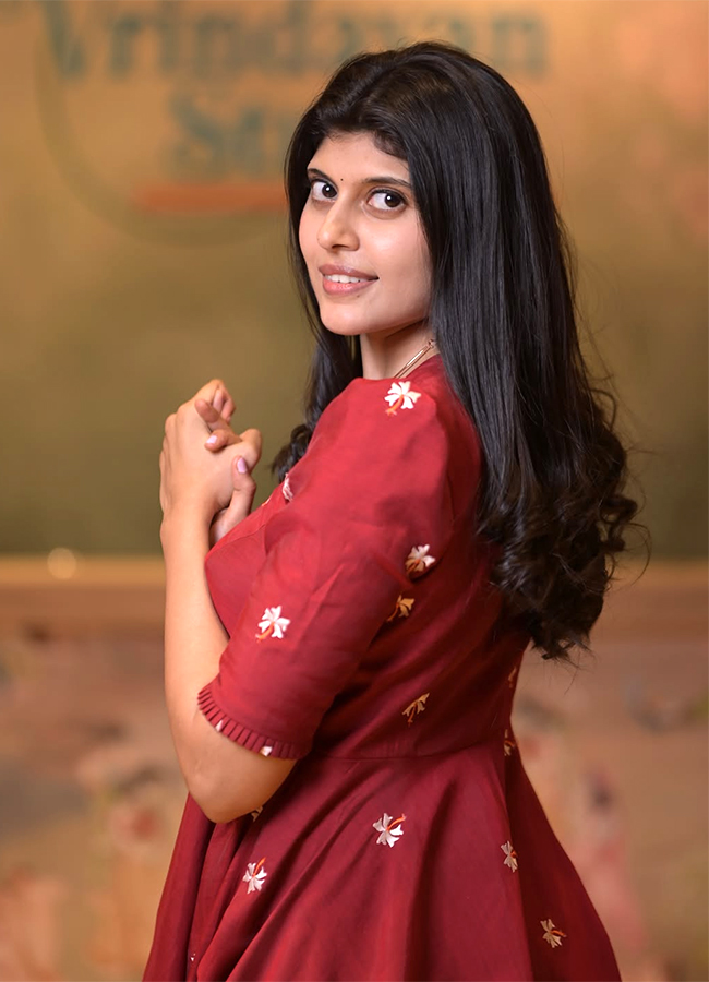 Malliswari Movie Child Artist Greeshma Nethrikaa Exclusive Photos11
