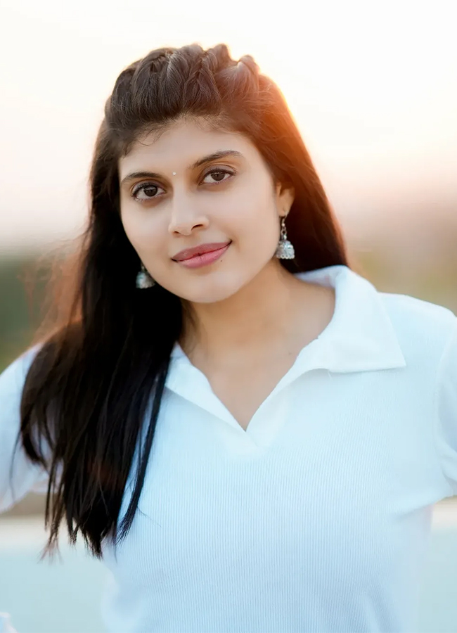 Malliswari Movie Child Artist Greeshma Nethrikaa Exclusive Photos18