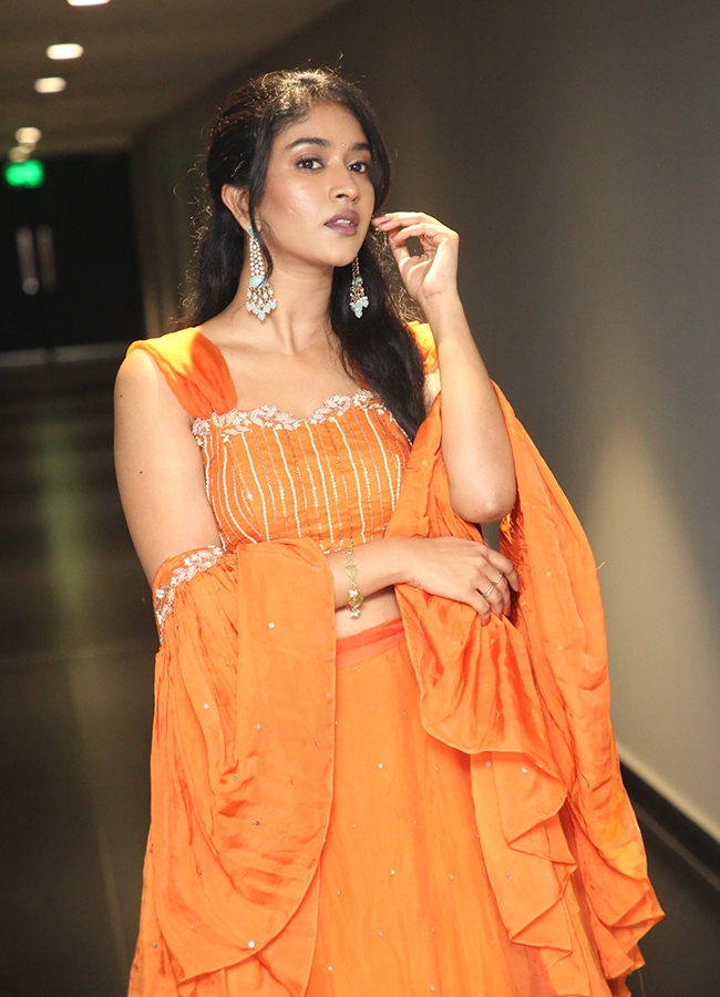 Gorgeous Veda Jalandhar At Ameer Log Trailer Launch Event15