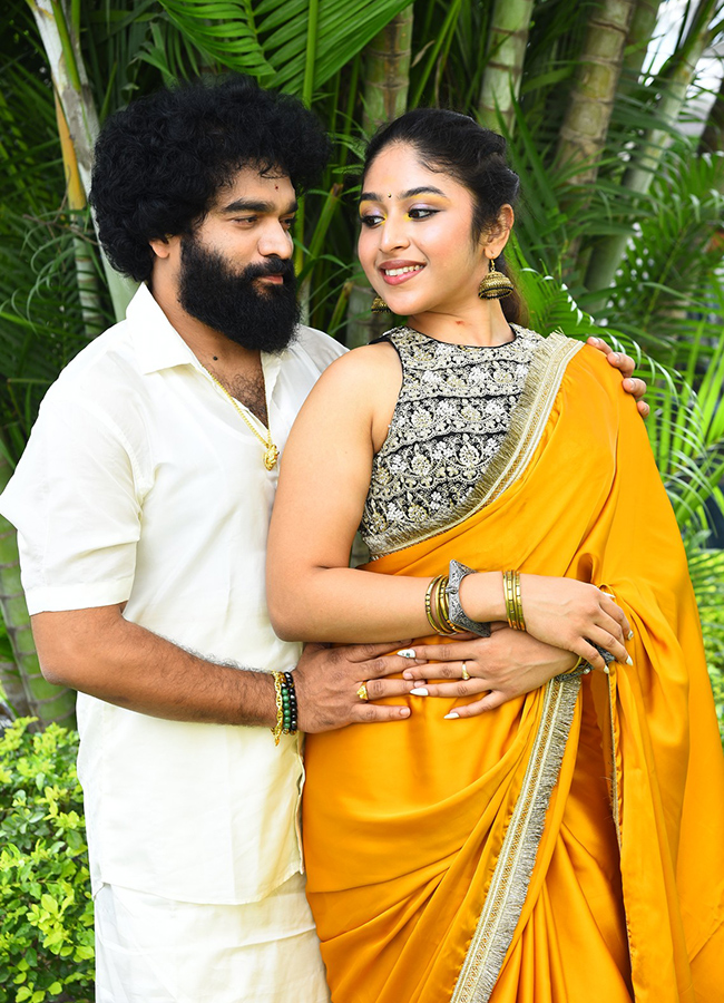 Tholisaari Mimmalni Chusindhi Modhalu Movie Opening10