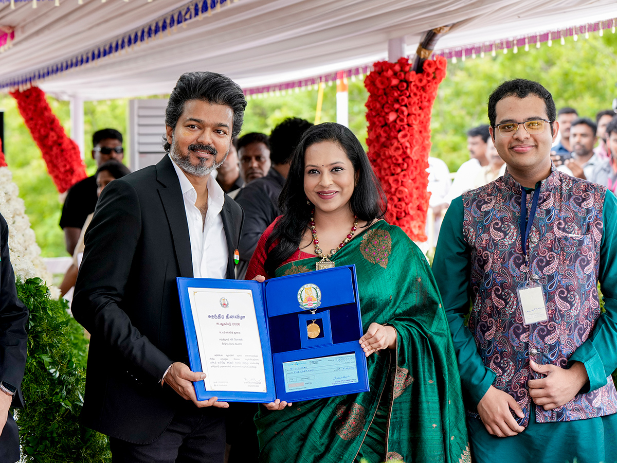 C Joseph Vijay 80th Independence Day celebrations HD Photos9