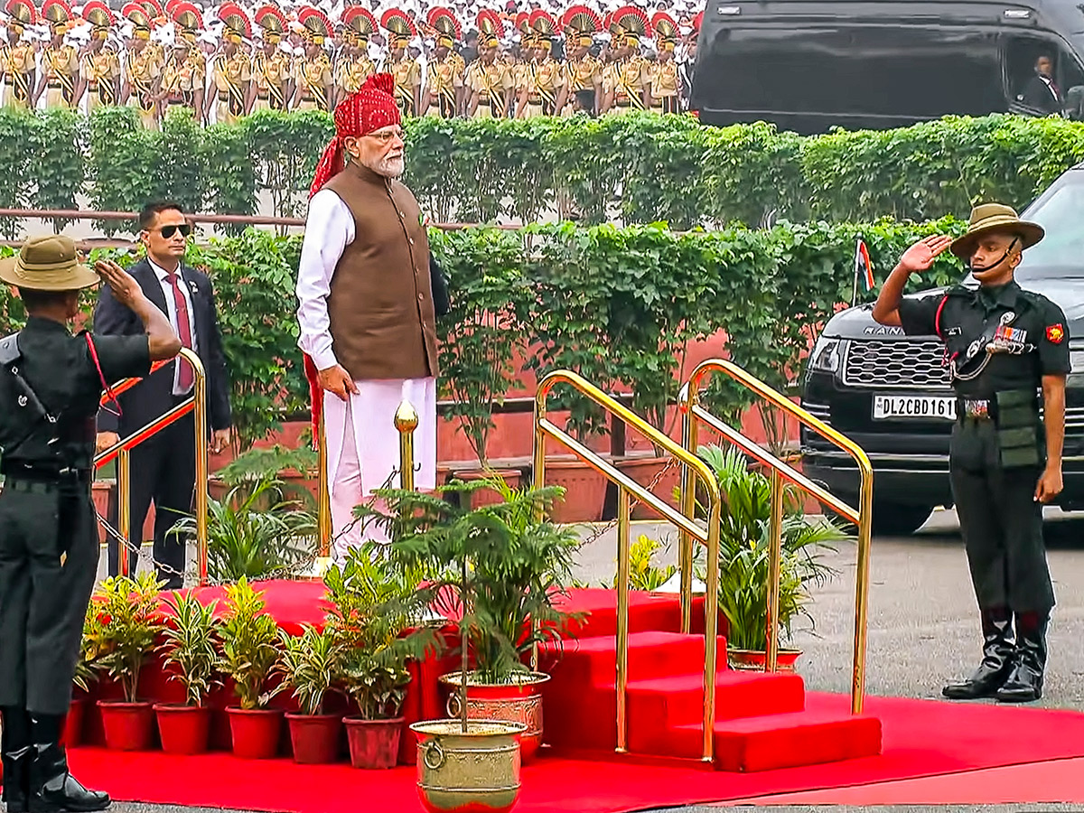 Independence Day 2026: Modi's Gen Z Connect, Vande Mataram Moments Photos20