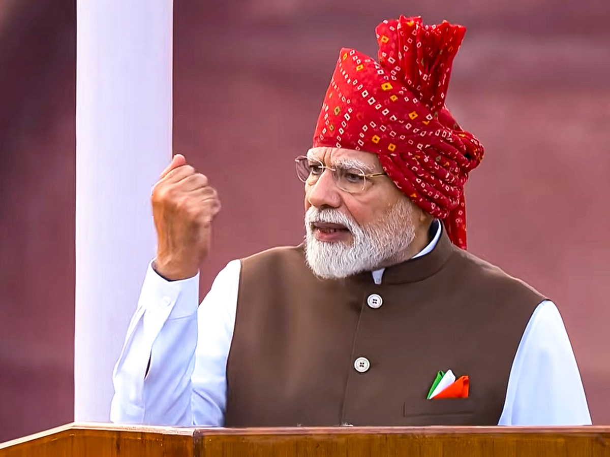 Independence Day 2026: Modi's Gen Z Connect, Vande Mataram Moments Photos4