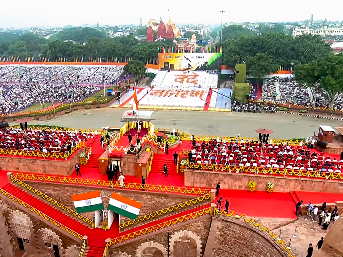 Independence Day 2026: Modi's Gen Z Connect, Vande Mataram Moments Photos5