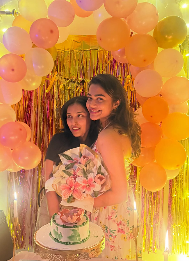 Payal Radhakrishna birthday celebration viral photos11