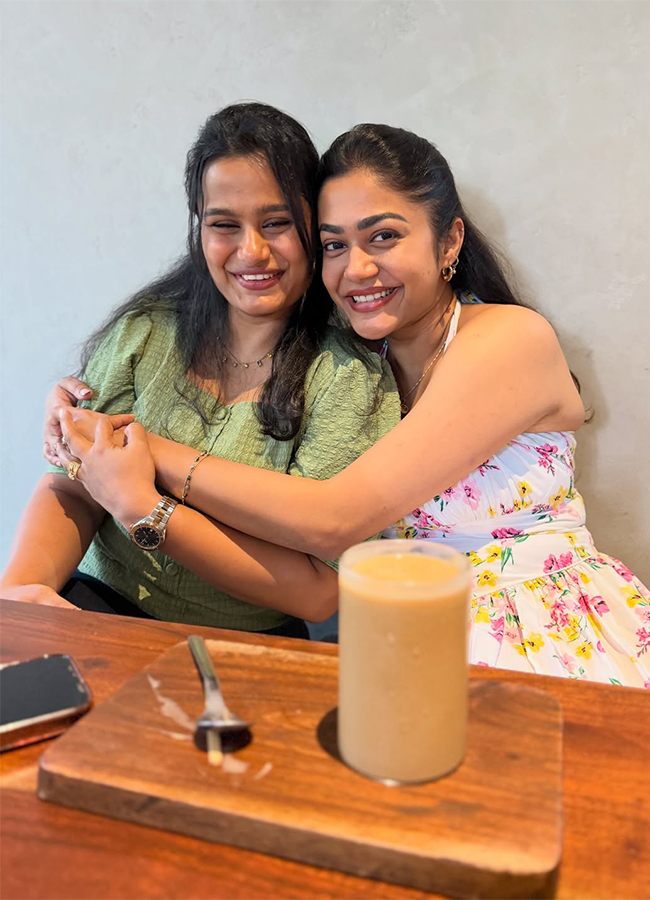Payal Radhakrishna birthday celebration viral photos14