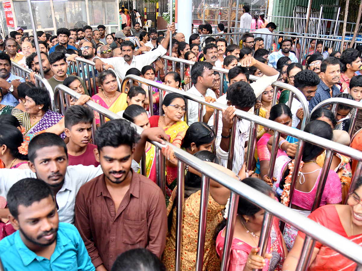 Sravana Masam Celebrations at Indrakeeladri Vijayawada15