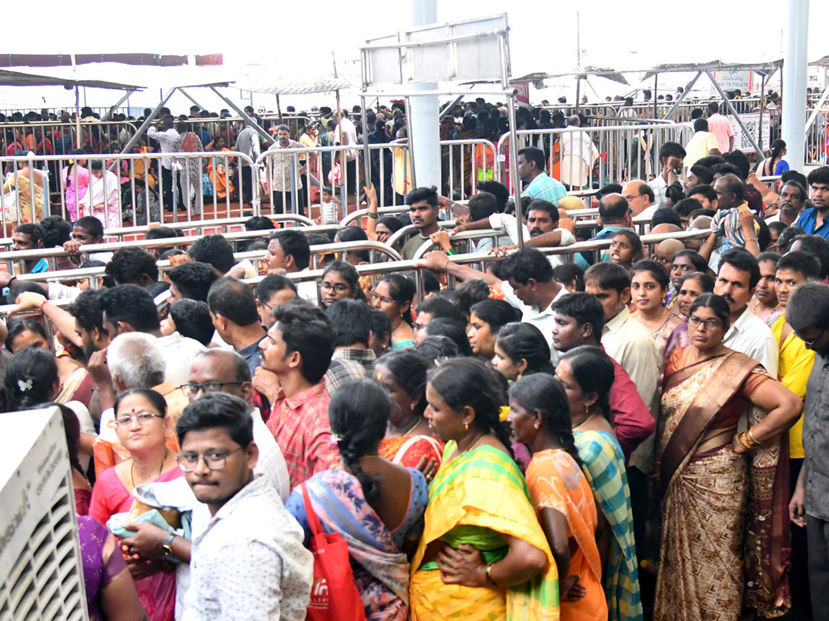 Sravana Masam Celebrations at Indrakeeladri Vijayawada5