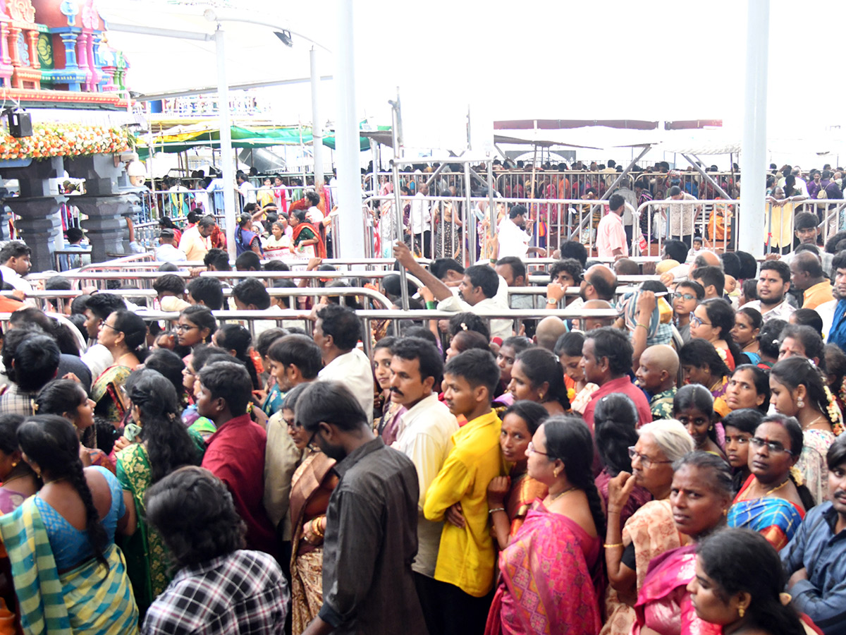 Sravana Masam Celebrations at Indrakeeladri Vijayawada6