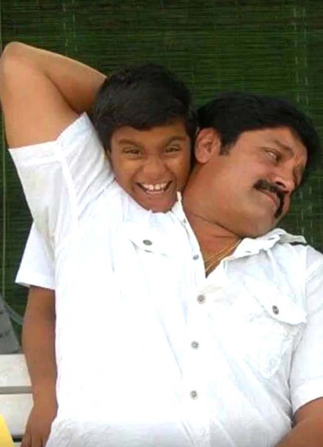 Tollywood Actor Srihari Rare and Unseen Photos Viral17