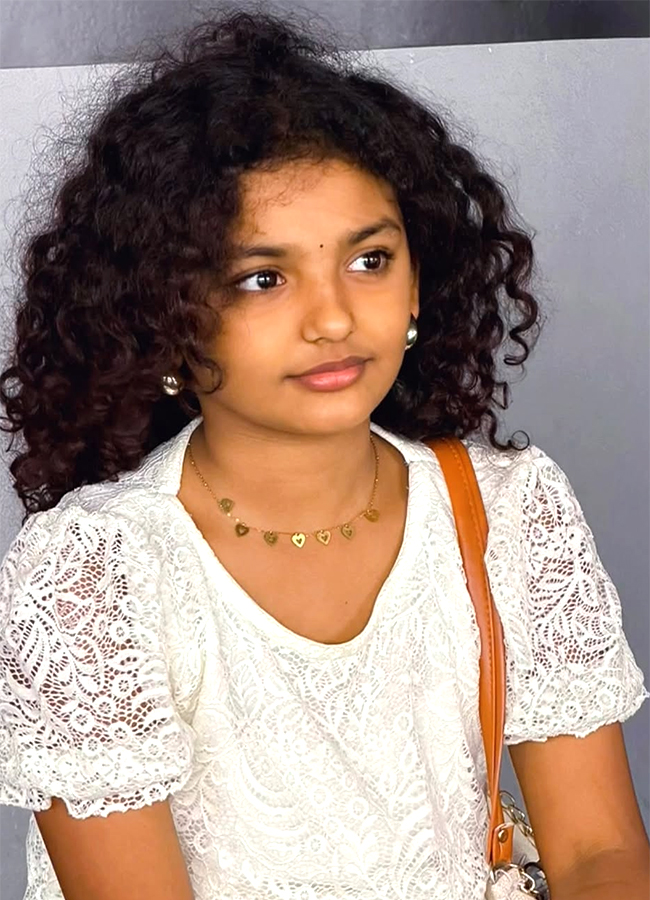 Irumudi Child Artist Baby Nakshathra Trending Photos2