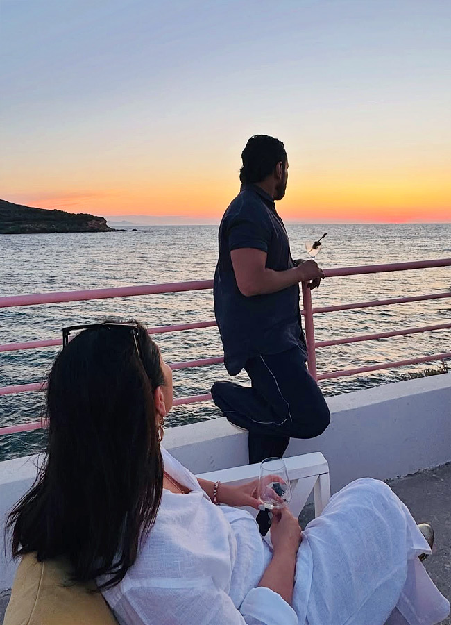 Kareena Shares Adorable Photos on Her Husband Birthday7