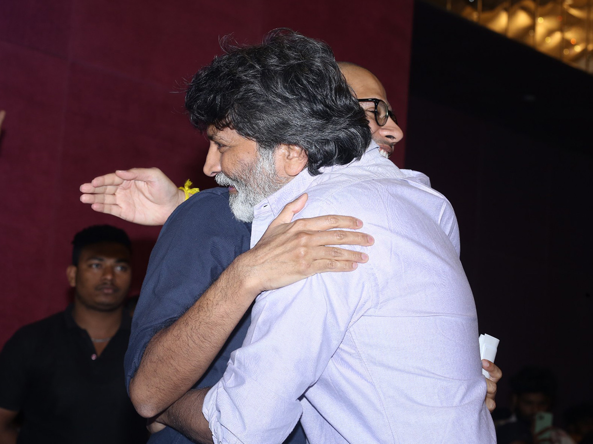Vishwanath & Sons Movie Success Meet HD Photos6