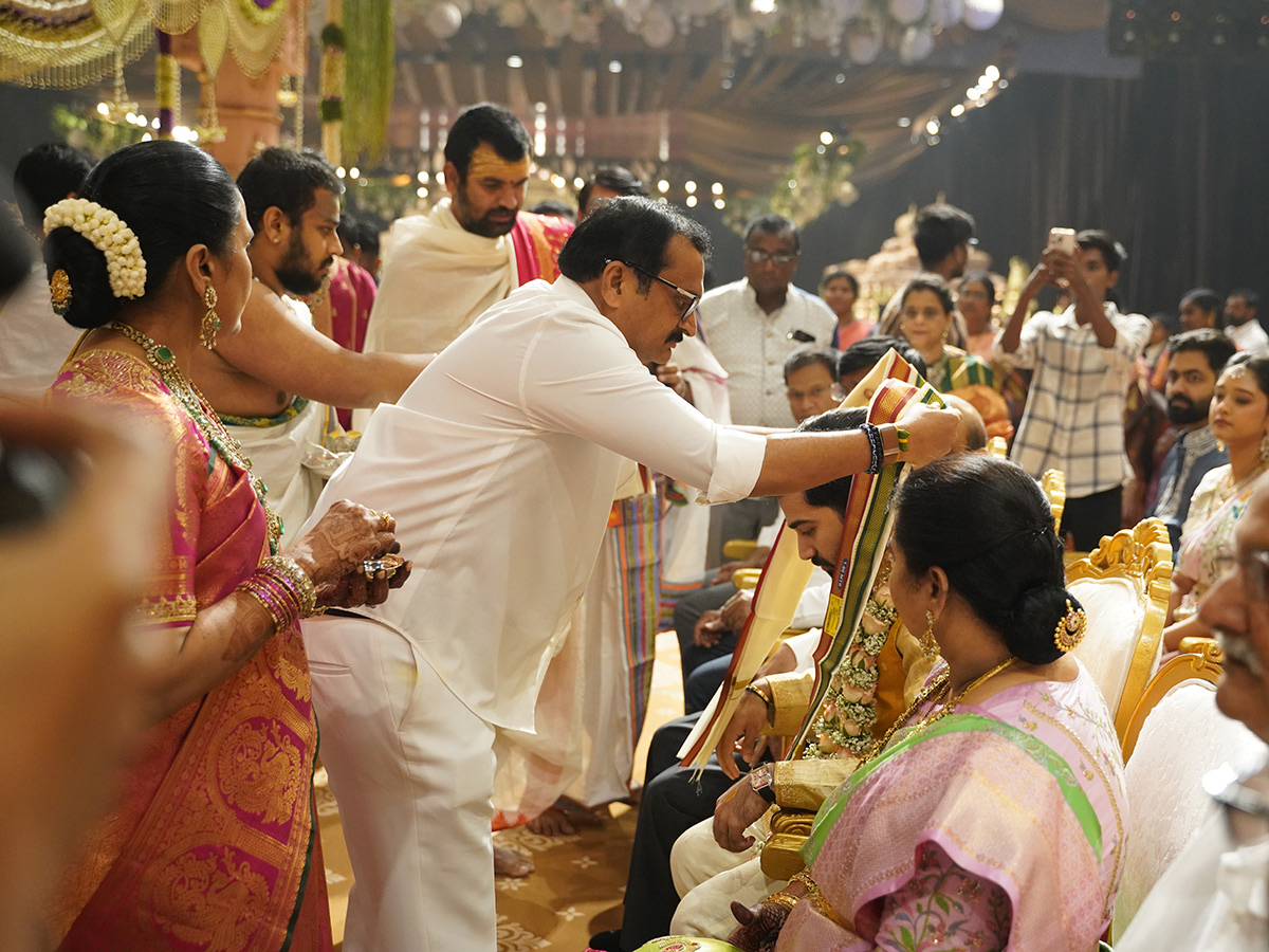 Bandla Ganesh Daughter Janani Bandla Weds Surya Teja Wedding Photos10