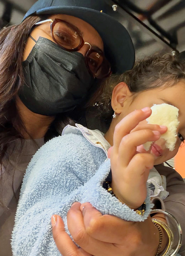 Priyanka Chopra Enjoys Quality Time with Family Photos12