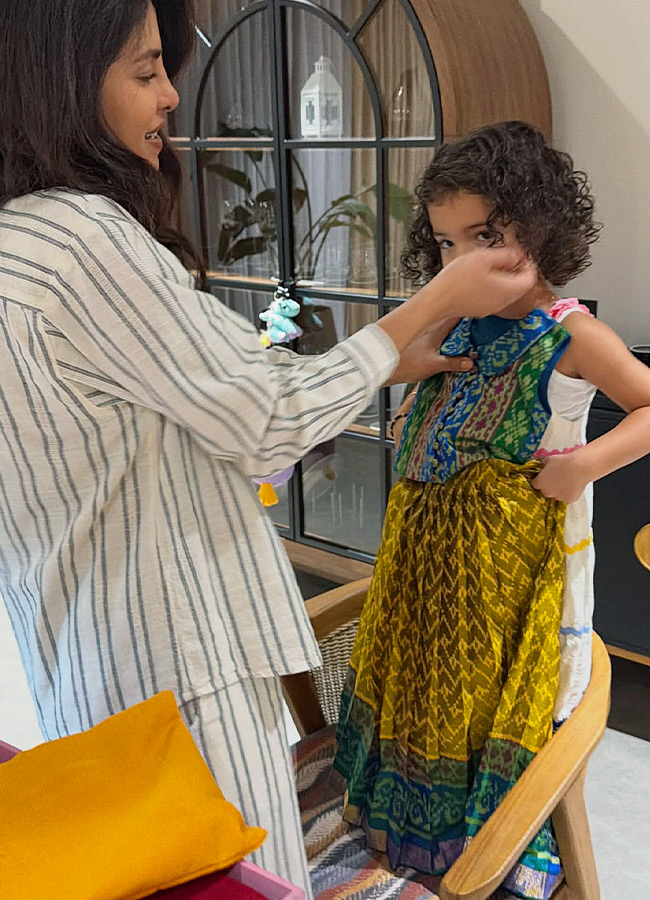 Priyanka Chopra Enjoys Quality Time with Family Photos13