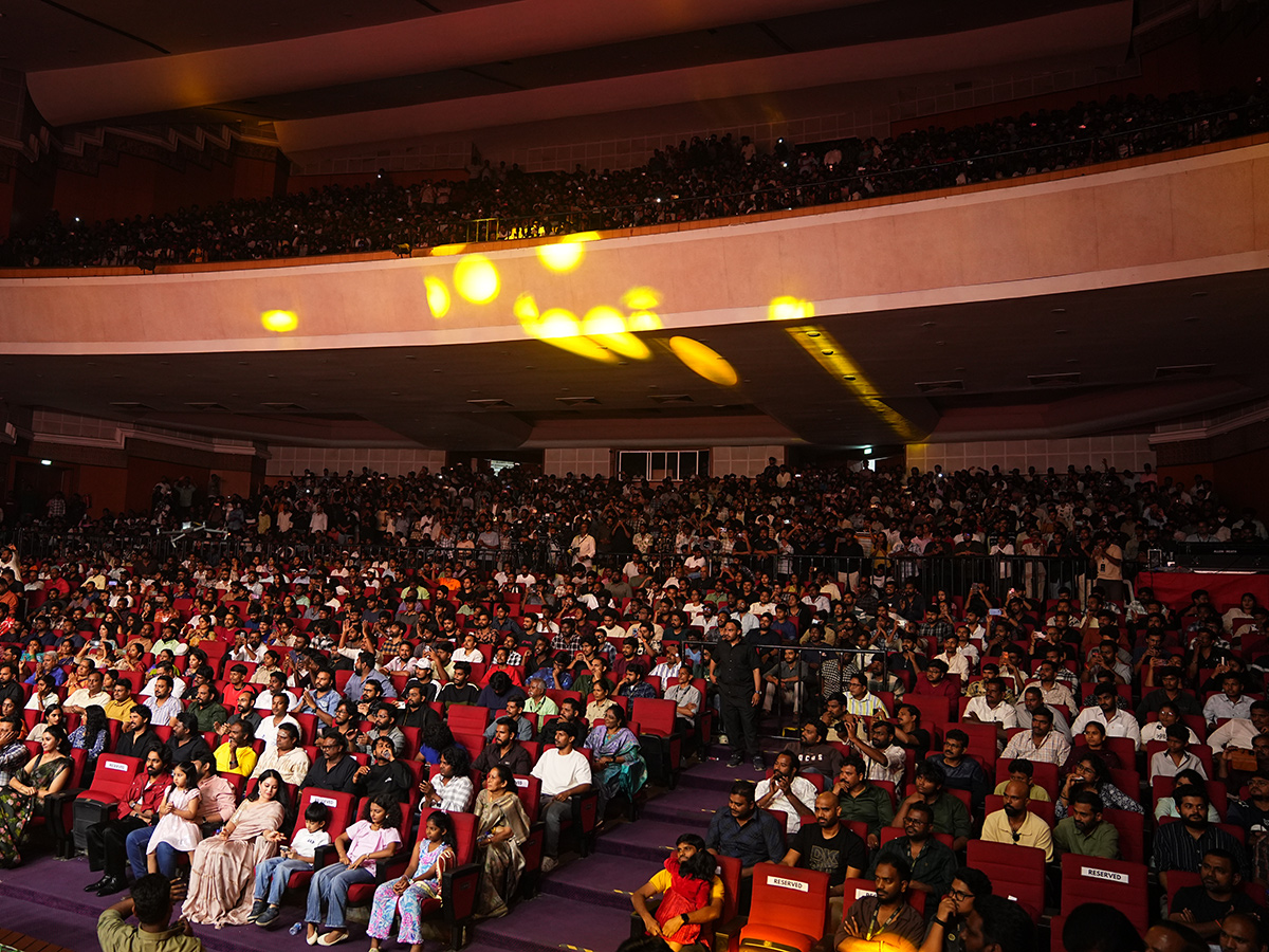 Ravi Teja's Irumudi Movie Pre Release Event Photos9