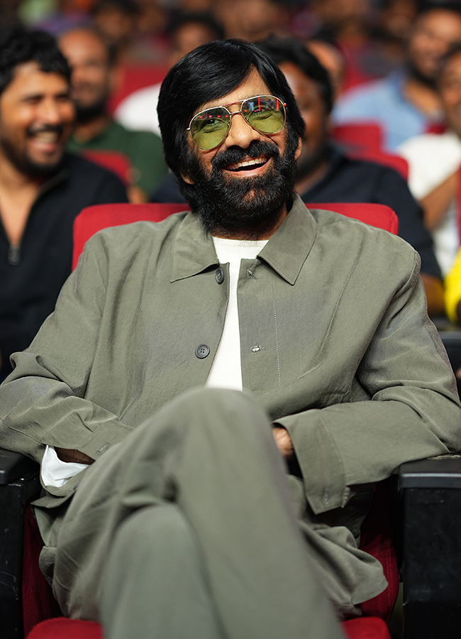 Ravi Teja's Irumudi Movie Pre Release Event Photos12