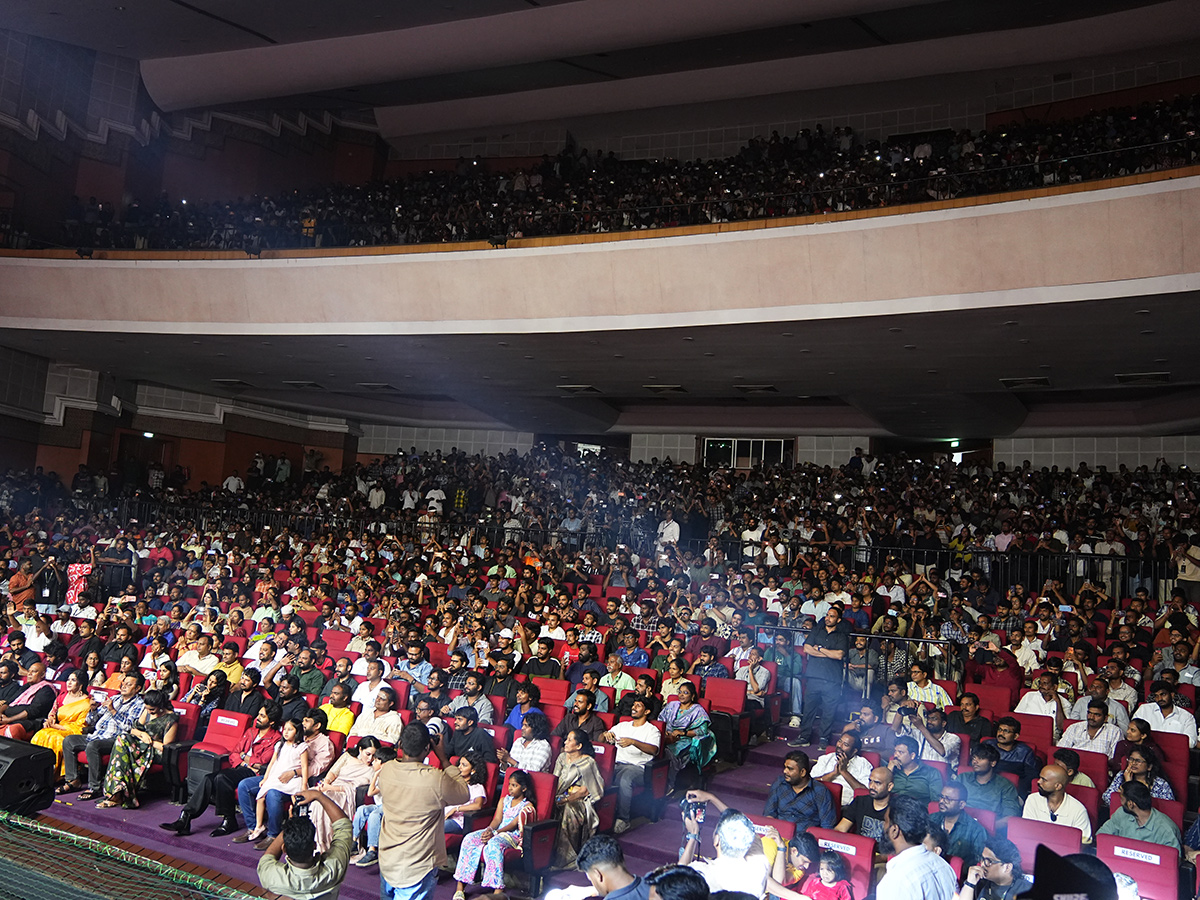 Ravi Teja's Irumudi Movie Pre Release Event Photos15