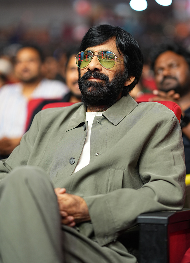 Ravi Teja's Irumudi Movie Pre Release Event Photos6
