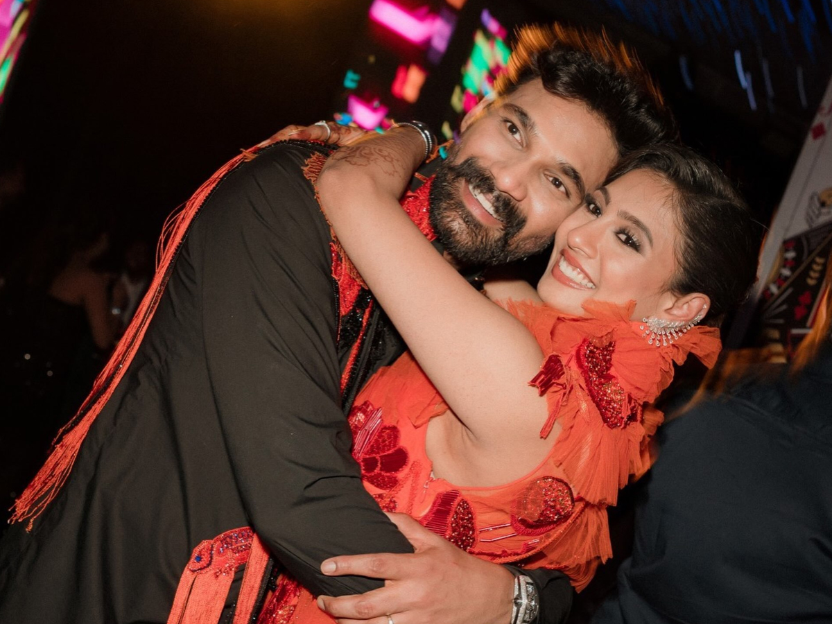 Actor Bellamkonda Sai Srinivas shares beautiful pictures with his wife Kavya Reddy Photos4