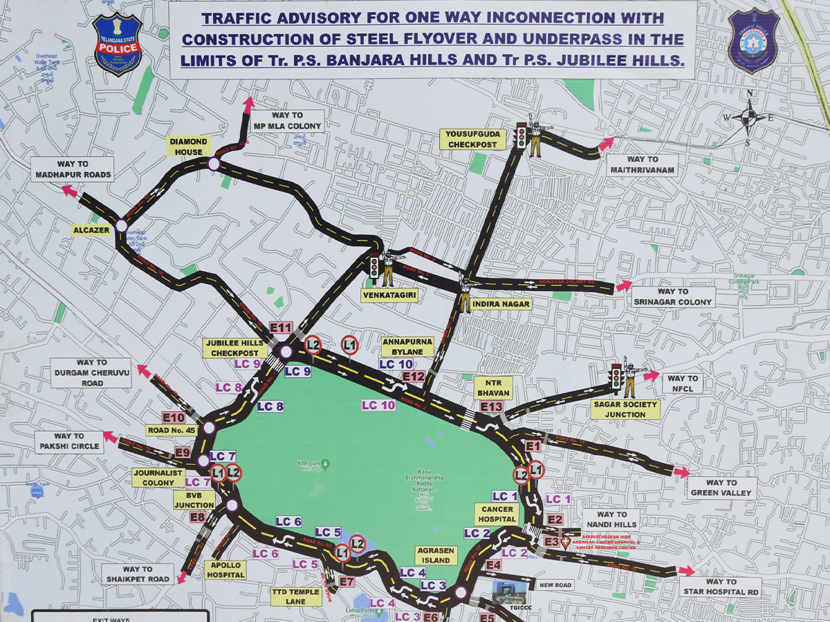 KBR Traffic Trap Commuters Left Confused and Stranded Photos14