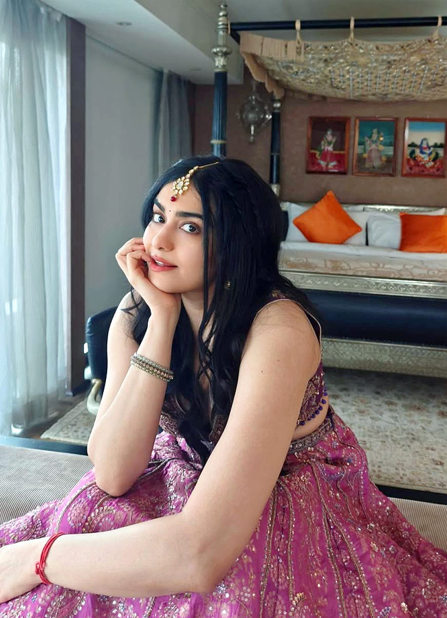 Adah Sharma Shines in Traditional Attire Photos14