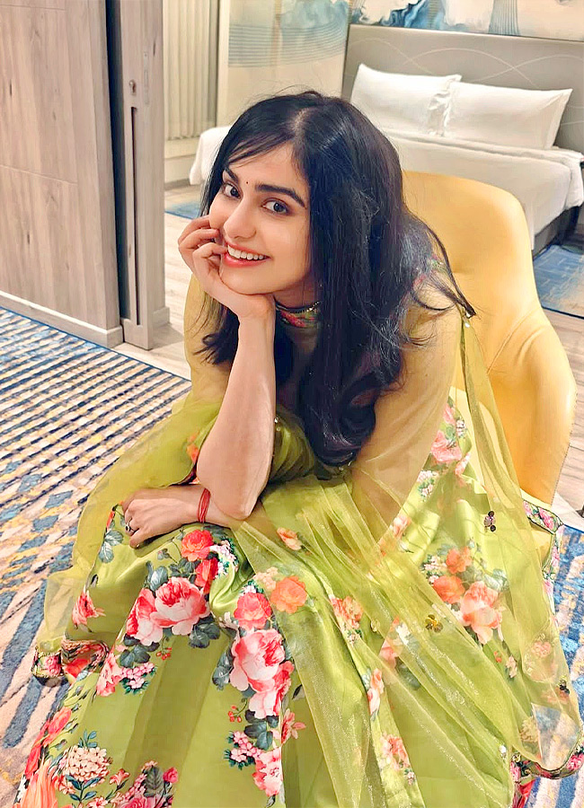 Adah Sharma Shines in Traditional Attire Photos2