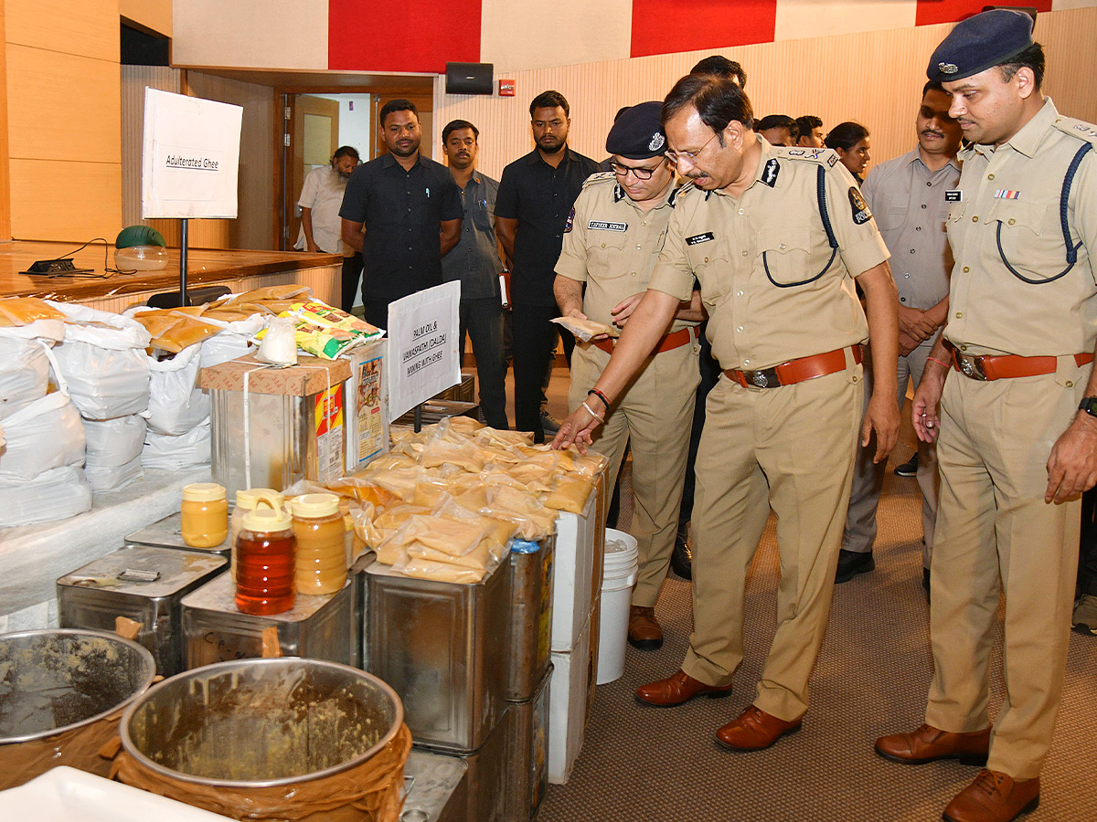 Major Adulteration Racket Busted Photos5