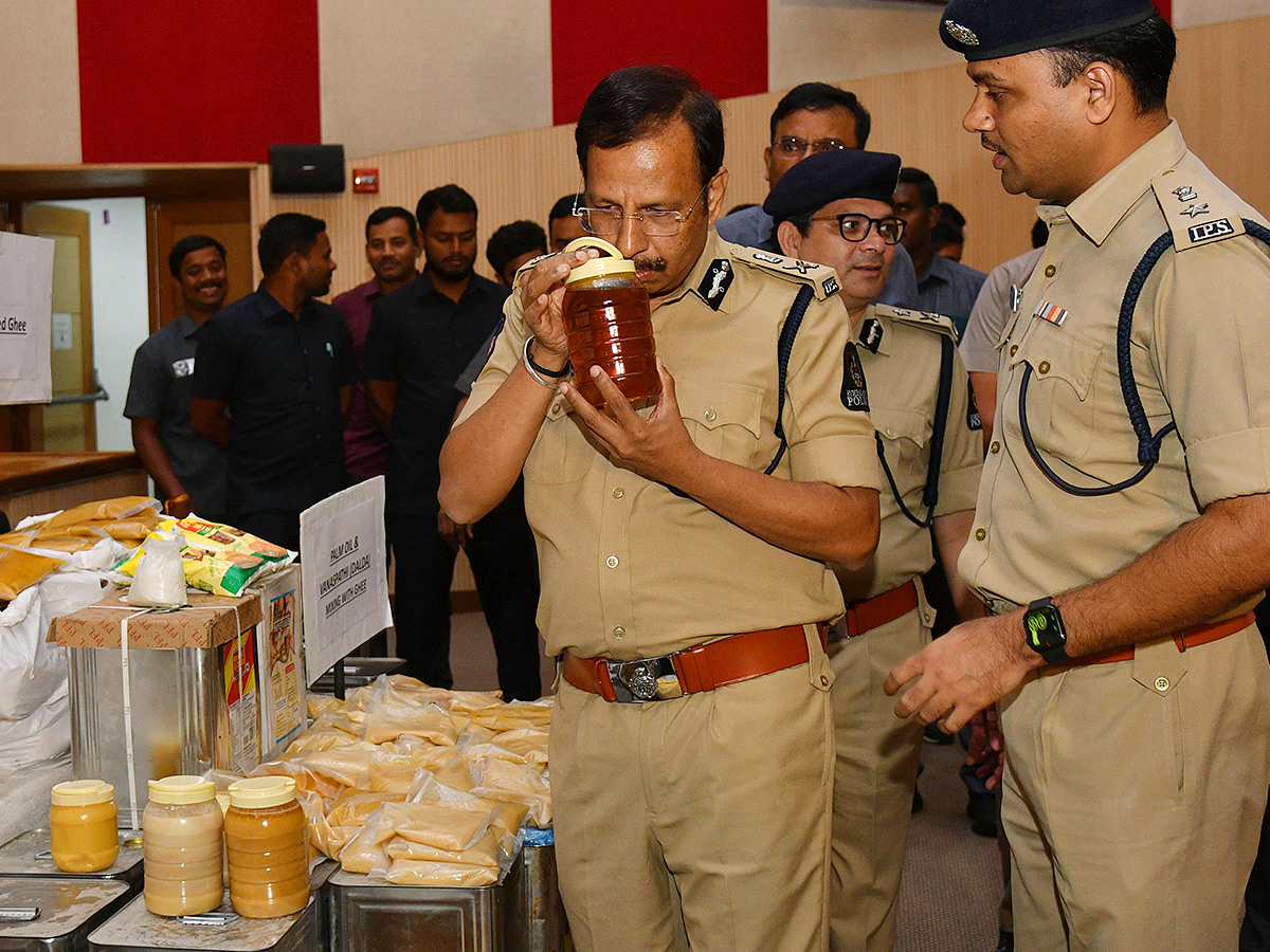 Major Adulteration Racket Busted Photos6