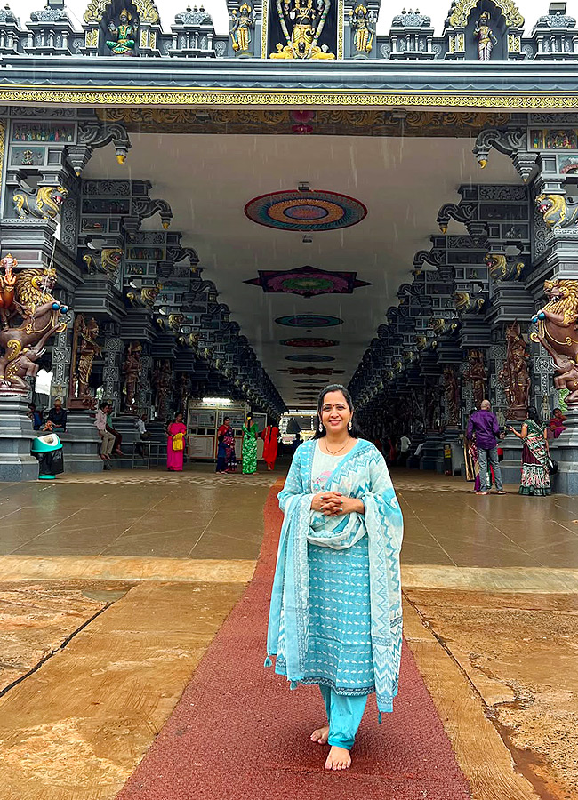 Anchor Lasya and Husband Manjunath Perform Srivari Seva Photos6