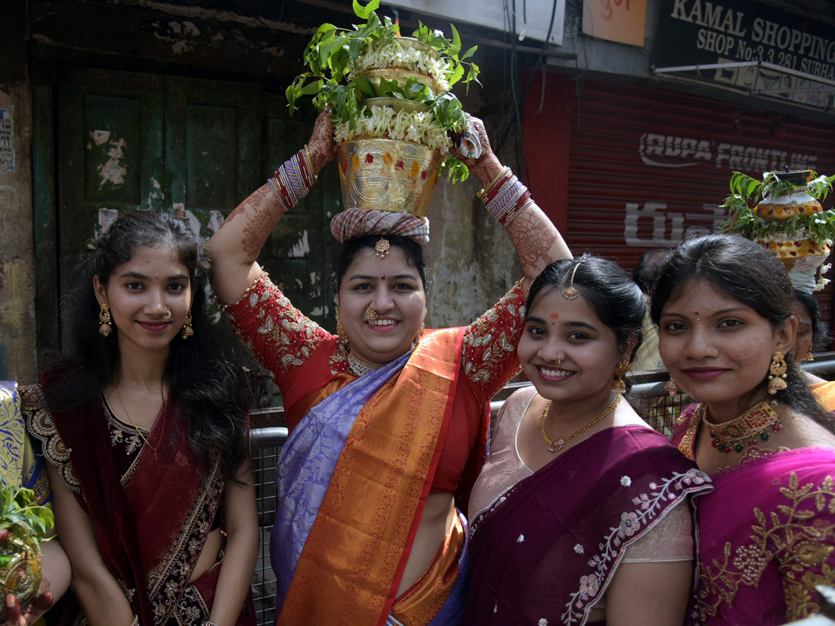 Secunderabad Ujjaini Mahankali Bonalu Photos21