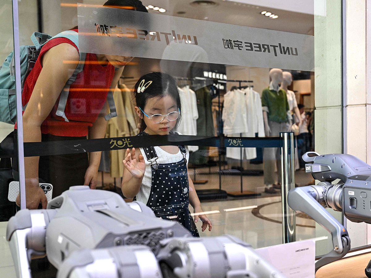 World Robot Conference at Exhibition Centre in Beijing26