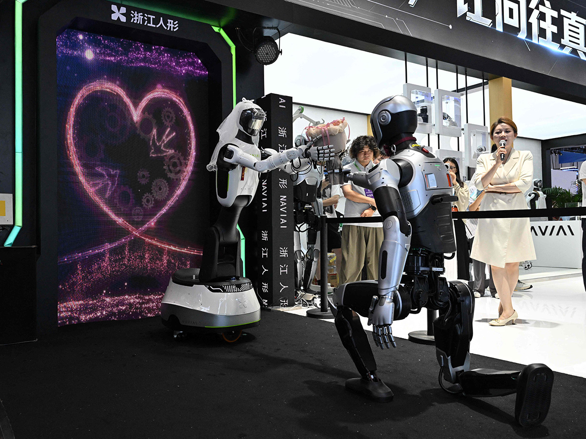 World Robot Conference at Exhibition Centre in Beijing9
